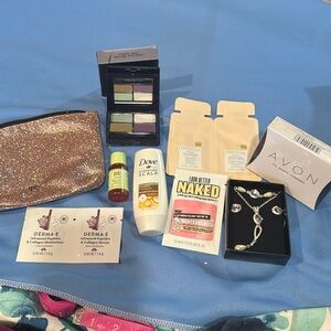 NEW Makeup 10pc Lot #15 Avon, Pixi, Derma-e, dove, Ipsy bag, Naked, Ess Z53